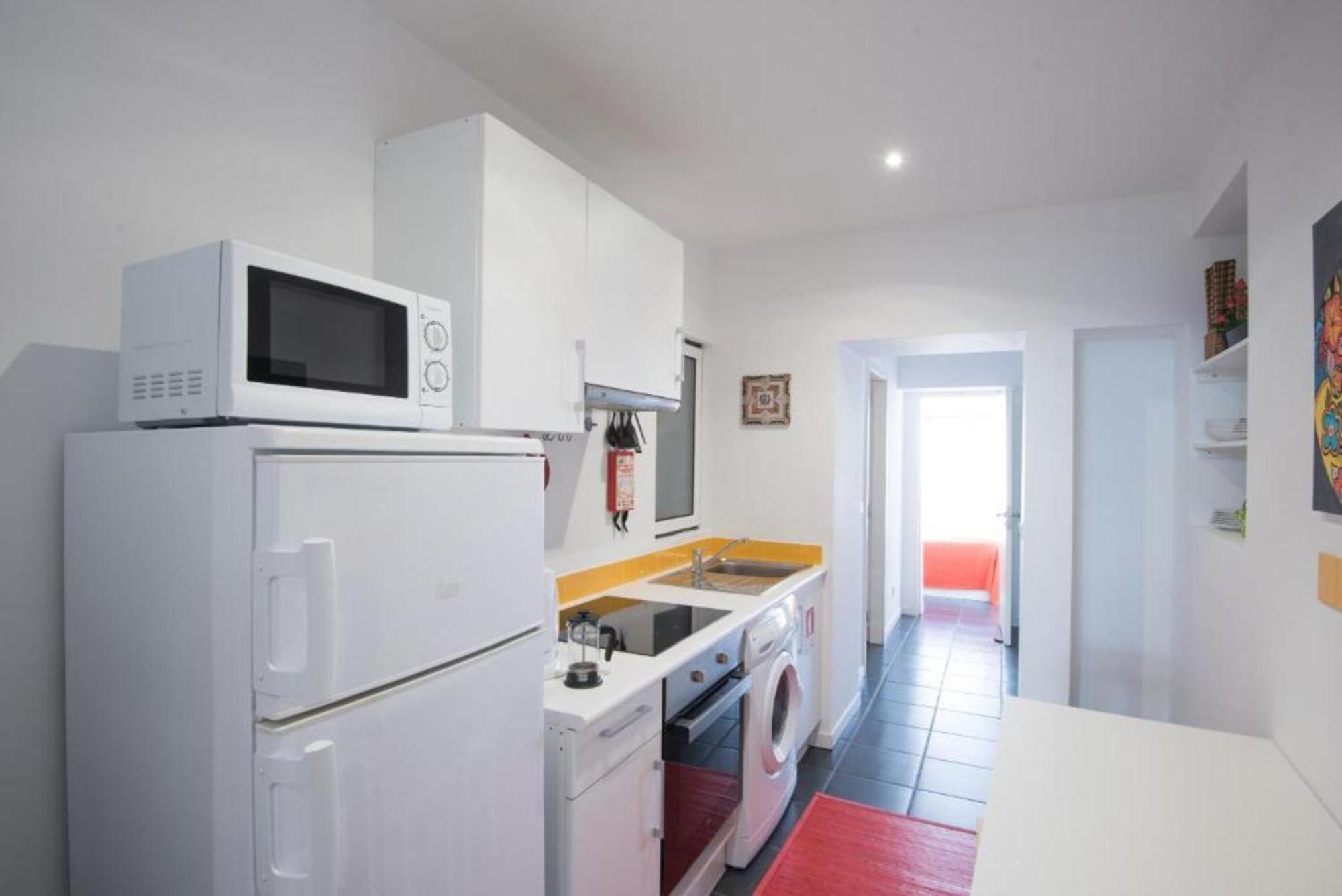 Madragoa Hideout Apartment Lisbon Bagian luar foto