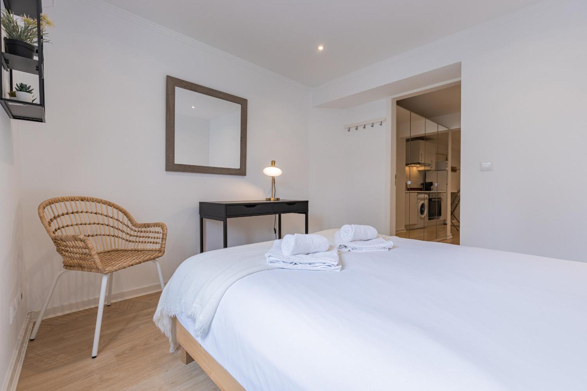 Madragoa Hideout Apartment Lisbon Bagian luar foto
