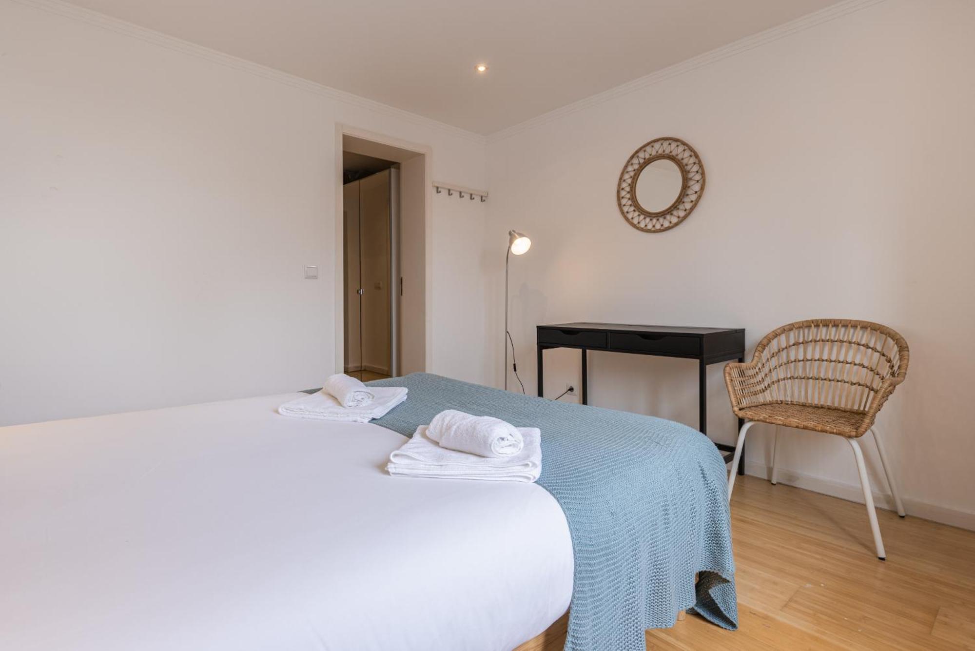 Madragoa Hideout Apartment Lisbon Bagian luar foto