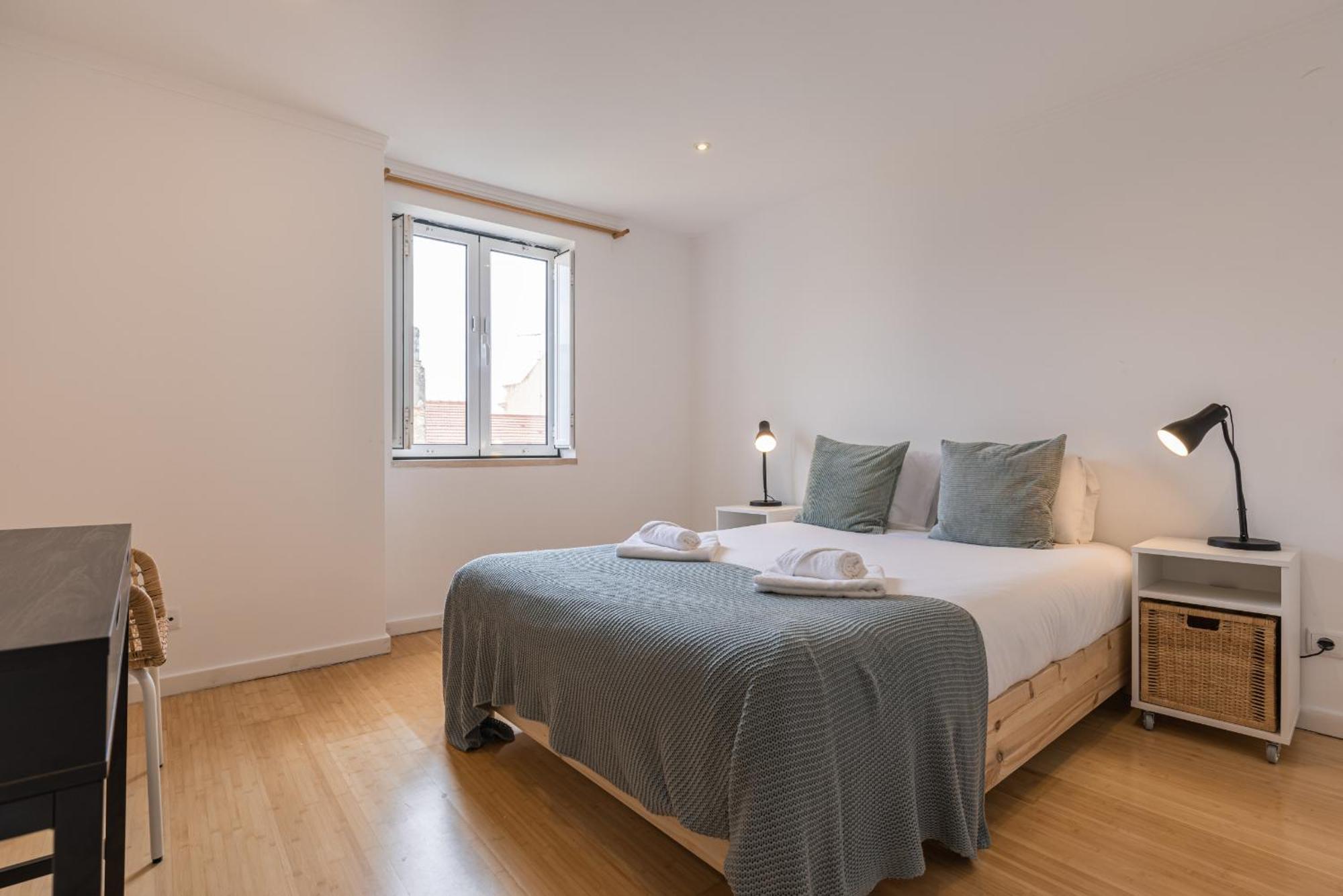 Madragoa Hideout Apartment Lisbon Bagian luar foto