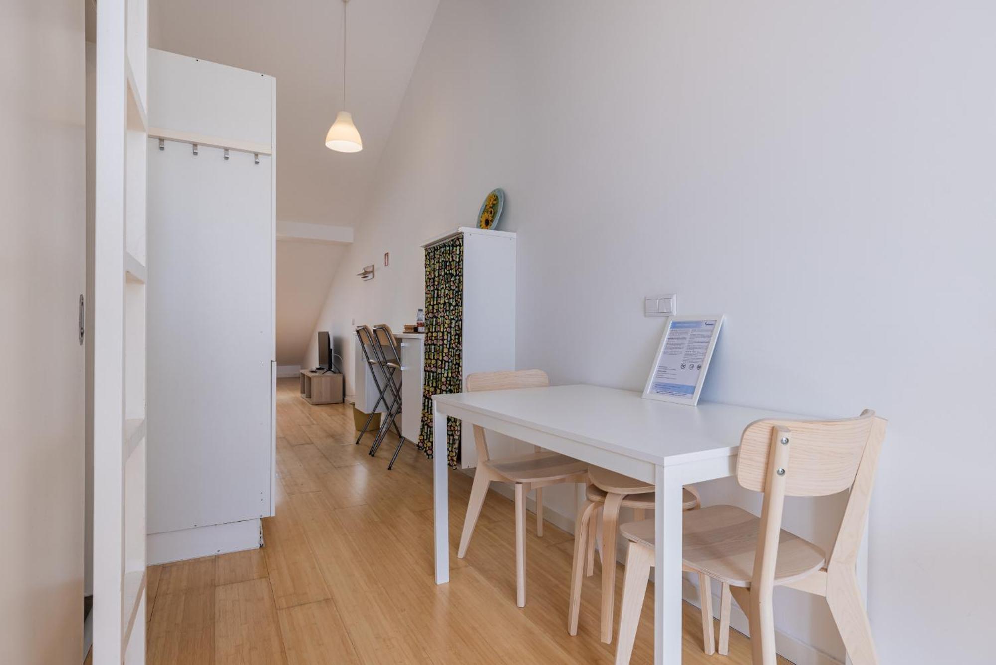 Madragoa Hideout Apartment Lisbon Bagian luar foto