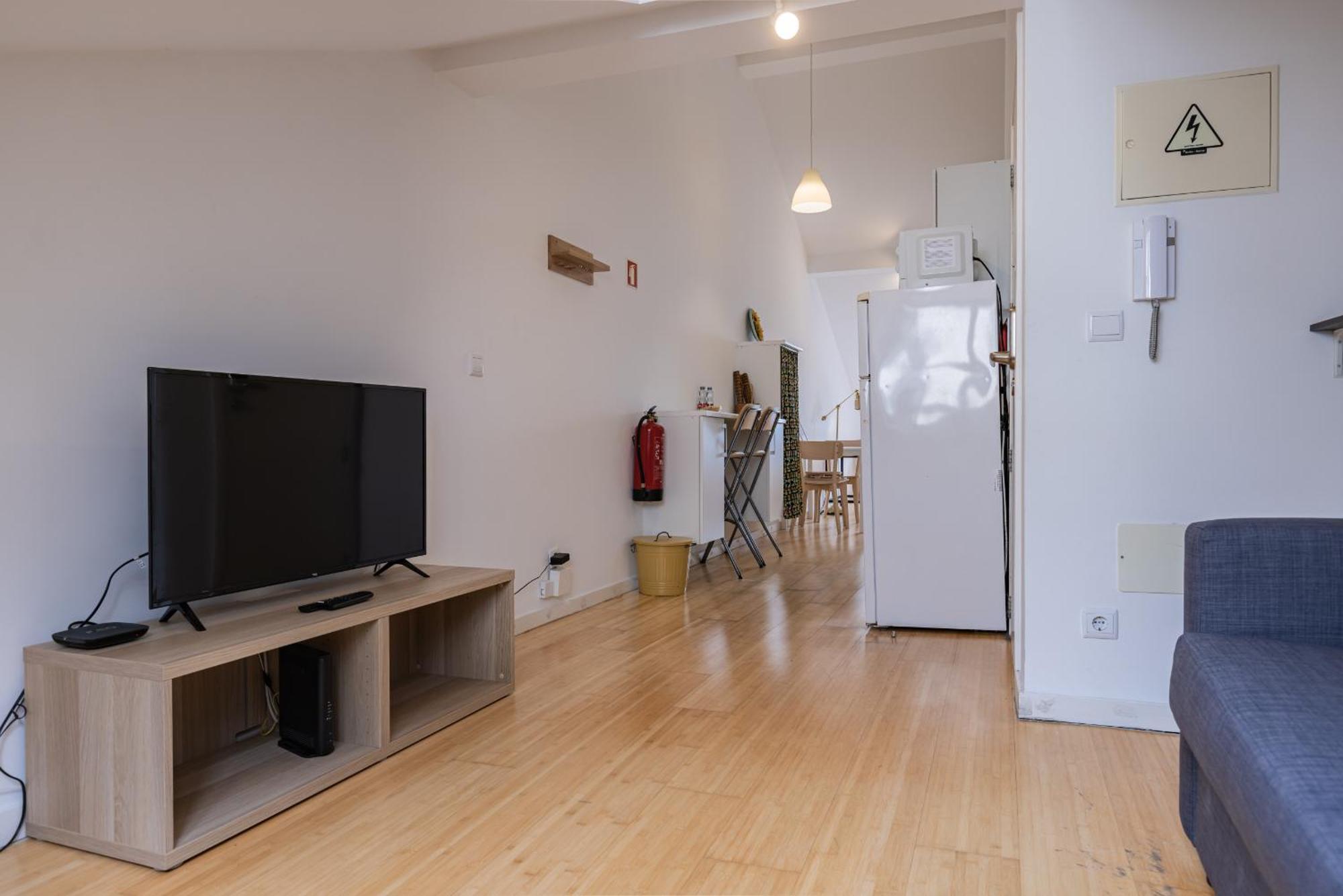Madragoa Hideout Apartment Lisbon Bagian luar foto
